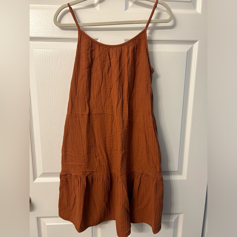 Universal Thread• Small• Burnt orange